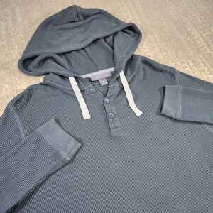 Free Fly Hoodie Men Small Bamboo Blend Performance Waffle Knit Henley Gray NEW